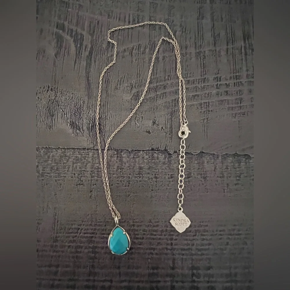 Kendra Scott necklace - Picture 1 of 1